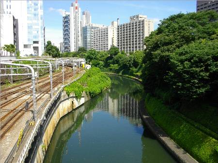 神田川御茶ノ水付近.JPG