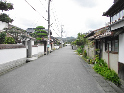 山陽道吉田宿旧街道 (3) (500x375).jpg