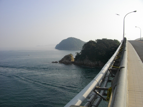 上関砲台上関大橋 (500x375).jpg