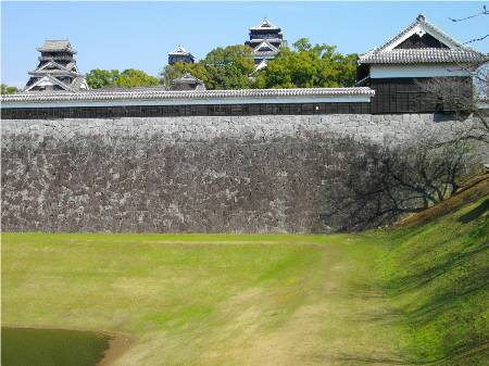 熊本城櫓と天守.jpg