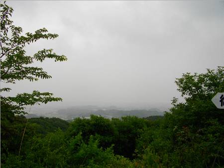 高天神城馬場平より遠州灘.JPG