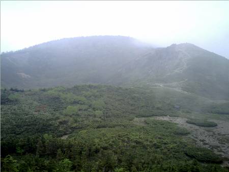 草津白根山本白根遊歩道最高点1.JPG