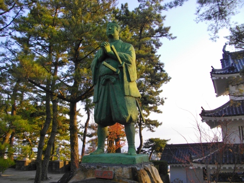 島原城天草四郎像 (500x375).jpg