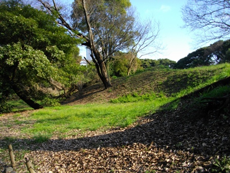 浜離宮土塁.JPG