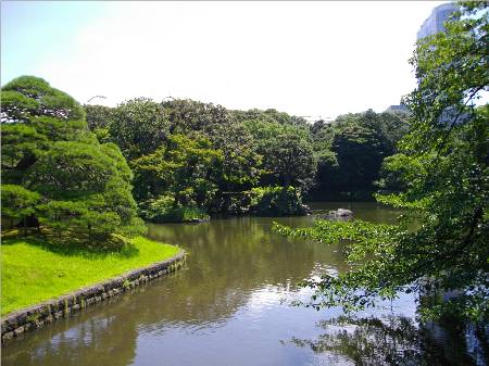 小石川後楽園東京ドーム.jpg