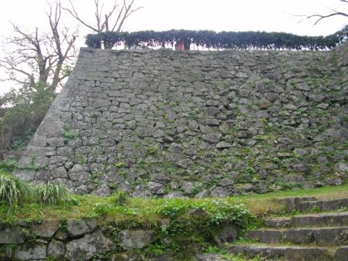 宇和島城二之丸石垣 (500x375).jpg