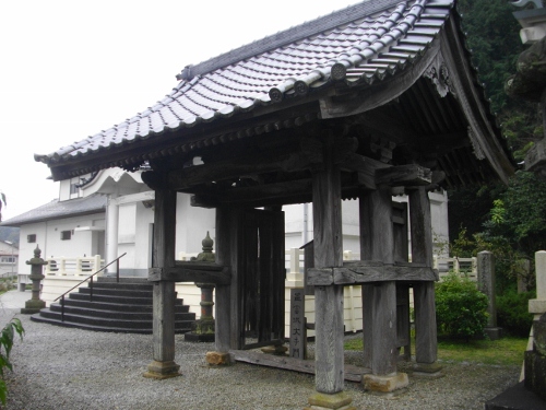 益富城大手門善照寺 (500x375).jpg