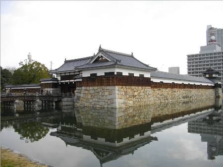 広島城二の丸櫓.JPG
