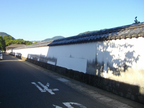 萩城城下町問田益田氏旧宅土塀 (500x375).jpg