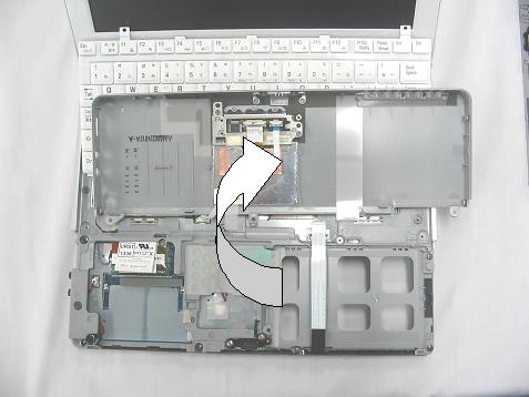 C7/CMEN カバーを外したところ