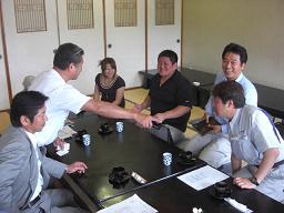 ３店会さん、昼食、会議.JPG