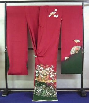 kimonomarket-img600x363-11293556833679_y7203__1[1].jpg