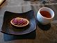 紅芋タルトとさんぴん茶.jpg
