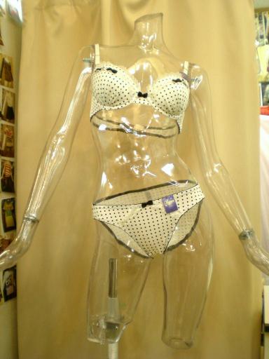 ブラ＋ショーツSET