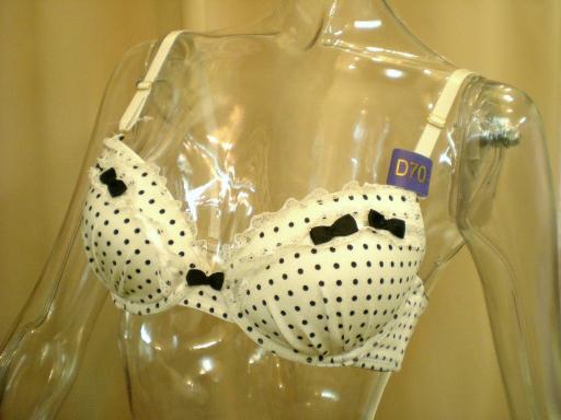 ブラ＋ショーツSET