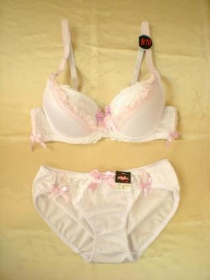 Ｃ・ＭＯＯＮの商品達 004.JPG