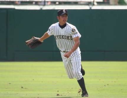 NPB 楽天 ドラフト4位で入団の、榎本 葵 選手(九州国際大付高)