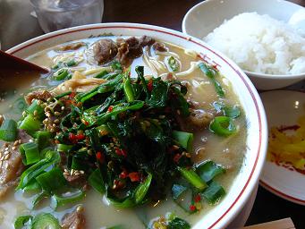 高安　牛すじラーメン