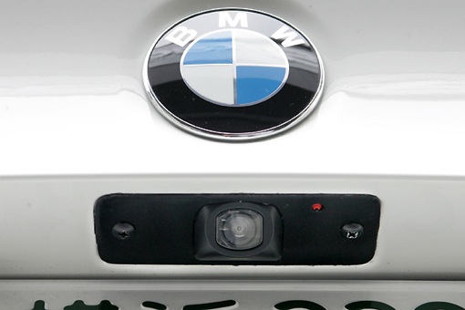 e90_back_monitor-85.jpg