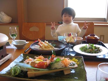 せんちゃん　ゆうちゃん誕生日会を楽しむ