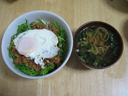 肉味噌どんぶり