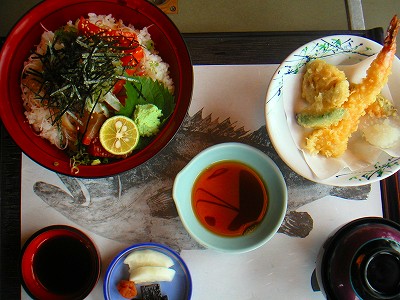 海鮮漬け丼