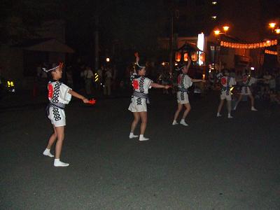 2008080205芸妓連踊りその2-2.JPG