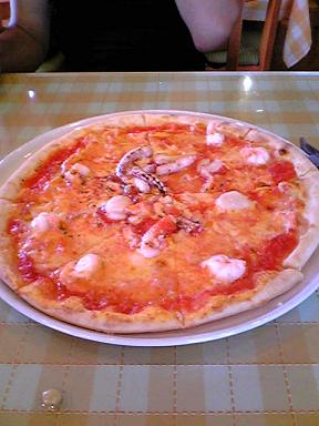 20080721海の幸のトマトソースピザ.jpg
