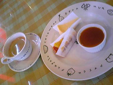 20080721ドルチェ、かぼちゃプリン、オレンジタルト、チーズケーキ.jpg