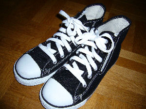 スニーカー