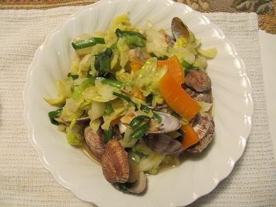 100522アサリとキャベツの酒蒸し