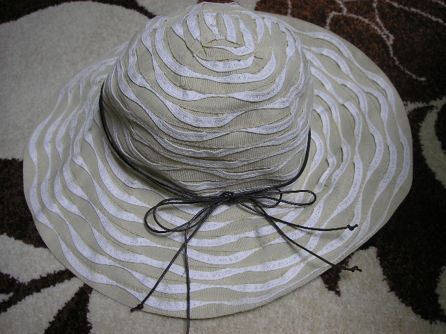 ３００円帽子
