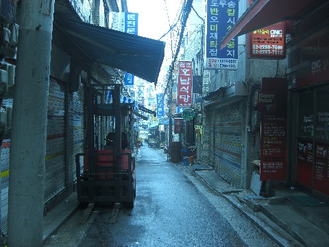 この路地を‥.JPG