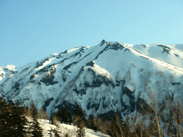5月の十勝岳