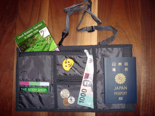 レスポ付録　いろいろモノが入る♪