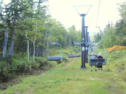 次はペアリフトで7合目へ