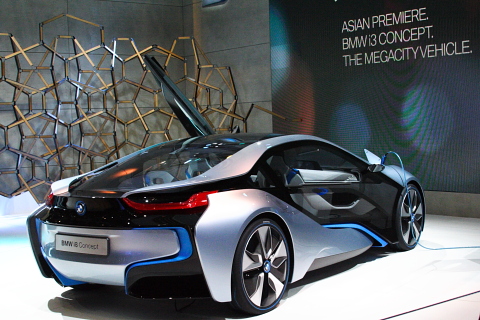 i8-3