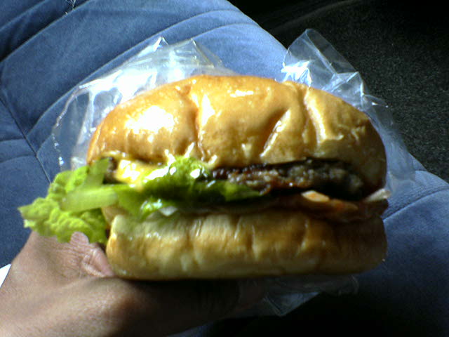 シーサイドドライブインチーズバーガ