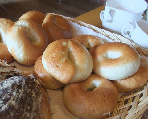 2010 1107 bagles