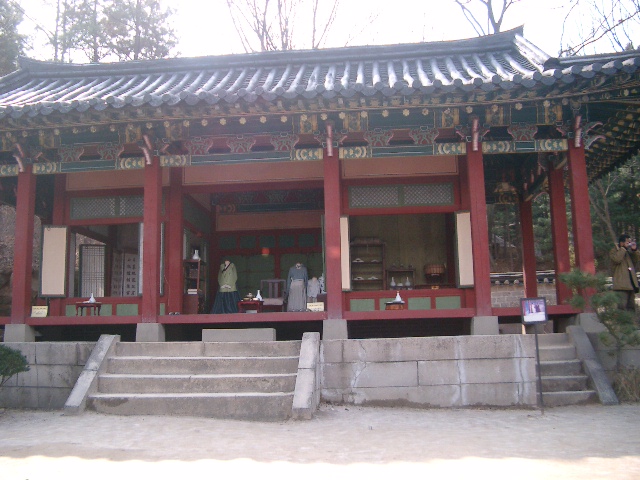 Korea with Mom 2009 013.jpg