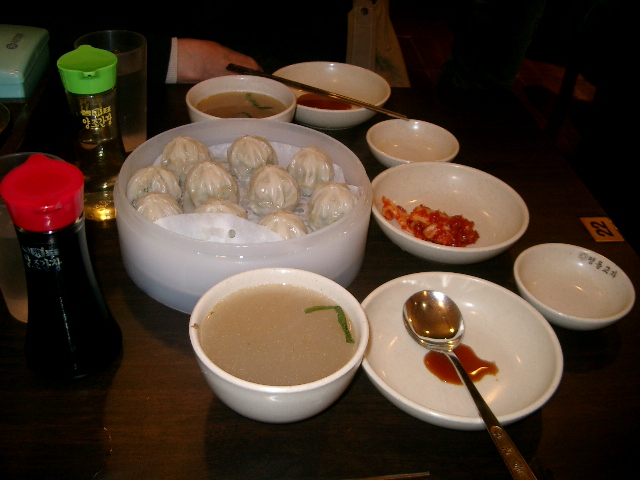 Korea with Mom 2009 035.jpg