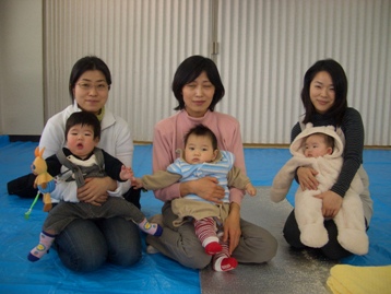 ベビーマッサージ 160.jpg