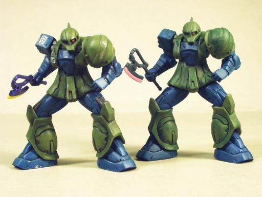 1/300旧ザクリペイント　比較写真　