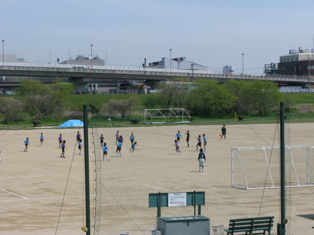 河川敷グラウンド 2