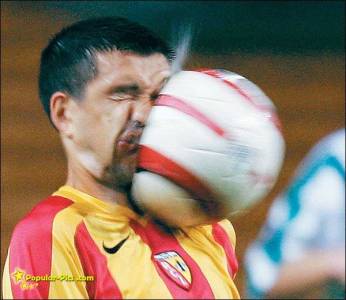 Deep-Impact-football_m.jpg