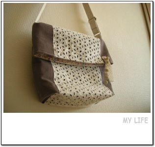 ショルダーバッグ