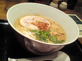 とんこつラーメン