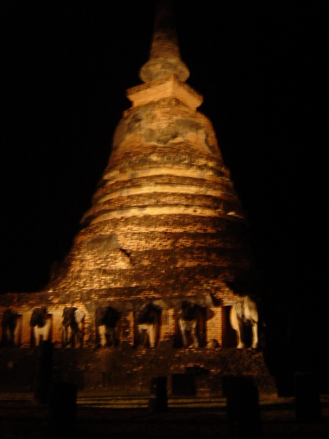 20111220-sukhothai16