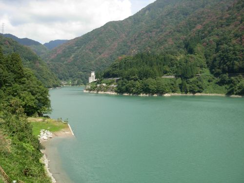 宇奈月ダム湖