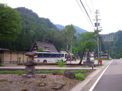 五箇山の最果て　岩瀬家